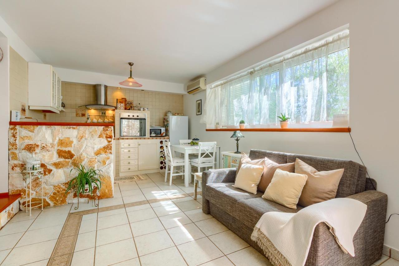 Apartments Meri トロギール エクステリア 写真