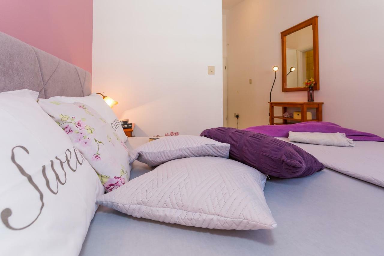 Apartments Meri トロギール エクステリア 写真